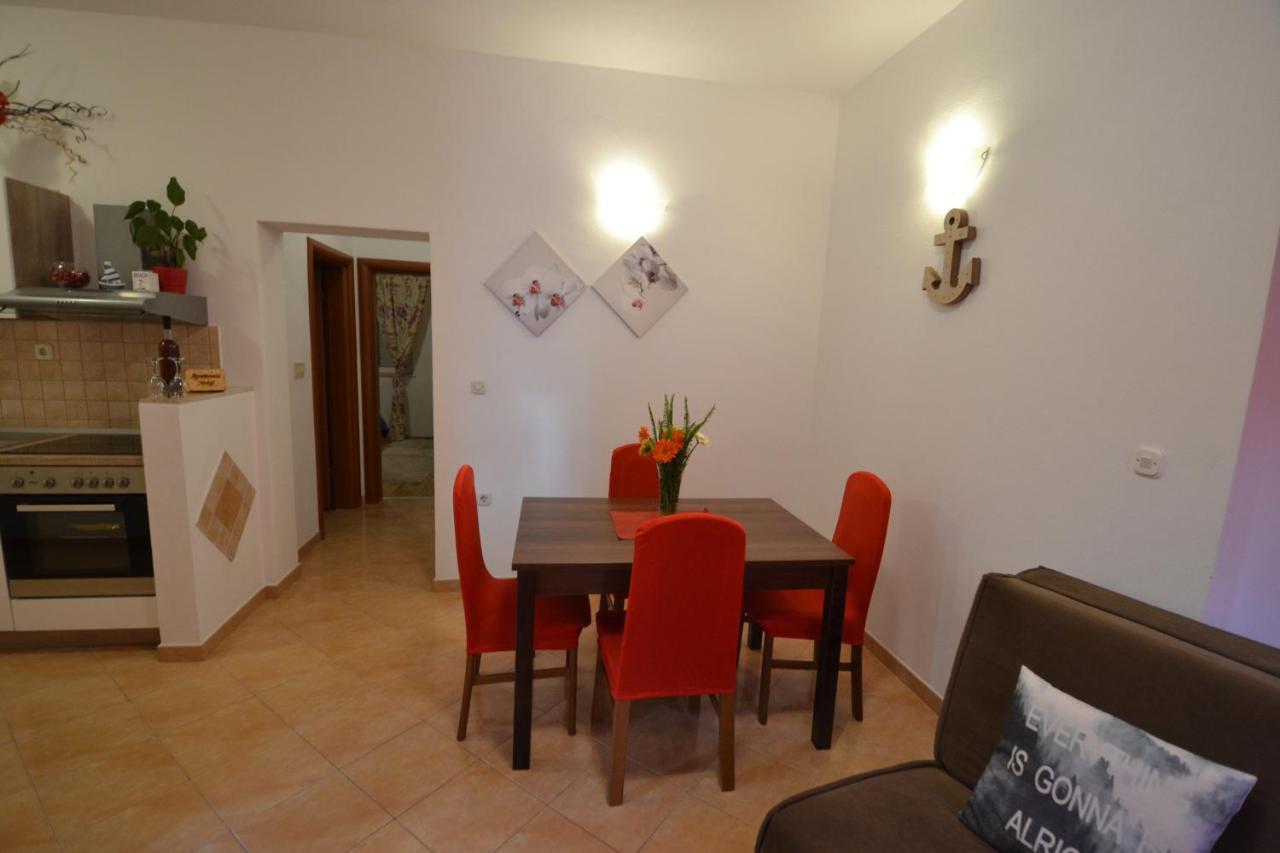 Apartmani Antonia Nakic -Stobrec Split Eksteriør bilde
